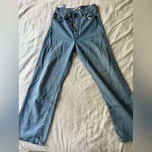 Levi’s  denim premium high rise ribcage straight ankle jeans size 0